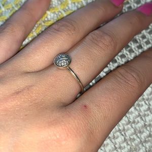 Pandora ring size 8.5 or 9